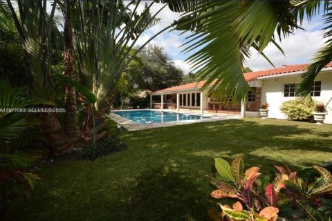 Villa ou maison à Coral Gables, Floride 4 chambres, 243.5 m2 № 2032717