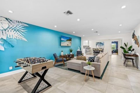 Casa en venta en Lauderdale-by-the-Sea, Florida, 4 dormitorios, 204.38 m2 № 2081520 - foto 8