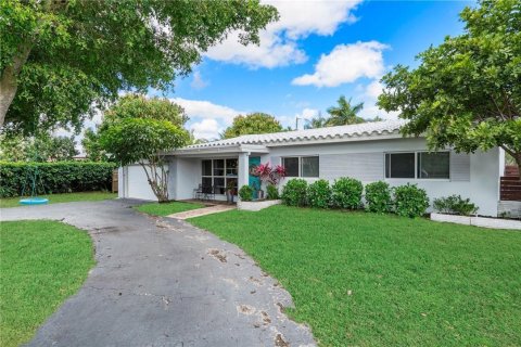 Casa en venta en Lauderdale-by-the-Sea, Florida, 4 dormitorios, 204.38 m2 № 2081520 - foto 18