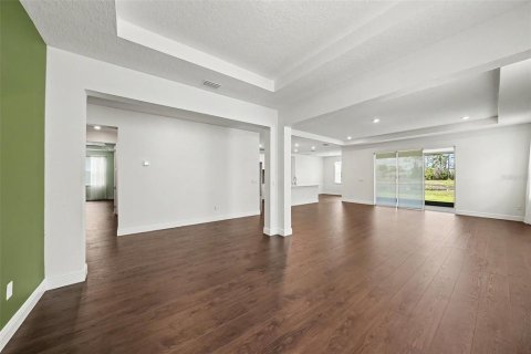 House in Lutz, Florida 4 bedrooms, 263.66 sq.m. № 2107402 - photo 8