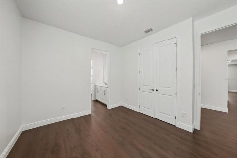 House in Lutz, Florida 4 bedrooms, 263.66 sq.m. № 2107402 - photo 24