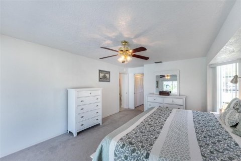 Villa ou maison à vendre à Punta Gorda, Floride: 3 chambres, 171.5 m2 № 2204034 - photo 16