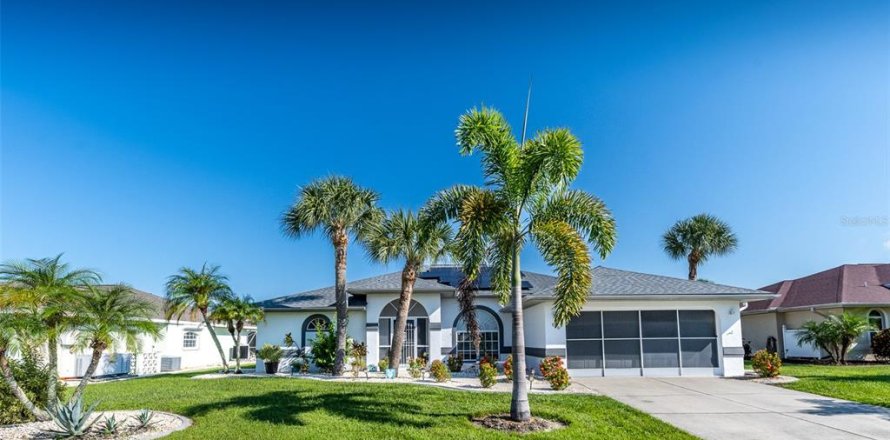 Villa ou maison à Punta Gorda, Floride 3 chambres, 171.5 m2 № 2204034