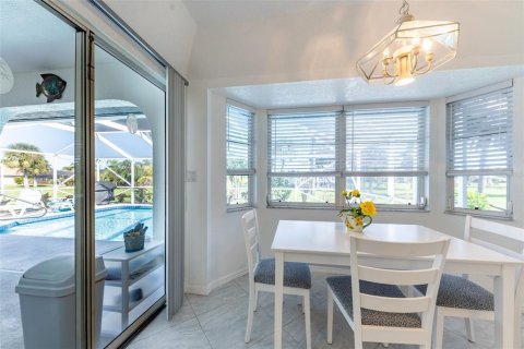 Villa ou maison à vendre à Punta Gorda, Floride: 3 chambres, 171.5 m2 № 2204034 - photo 26