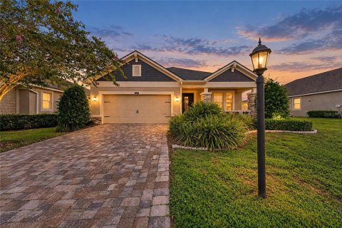 Casa en HARMONY AT LAKEWOOD RANCH en Bradenton, Florida 3 dormitorios, 184.88 m2 № 2360817