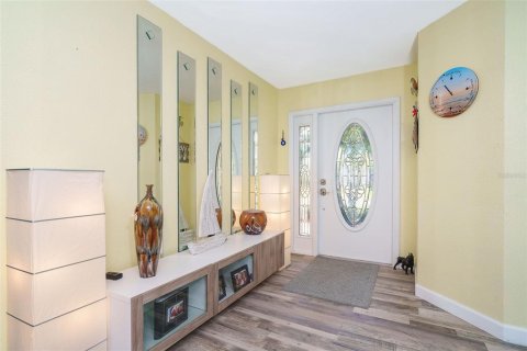 House in Port Charlotte, Florida 3 bedrooms, 152.17 sq.m. № 2142963 - photo 18