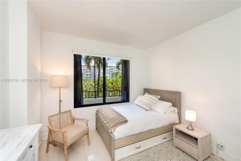 Copropriété à louer à Key Biscayne, Floride: 2 chambres, 143.63 m2 № 2186476 - photo 11