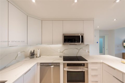 Copropriété à louer à Key Biscayne, Floride: 2 chambres, 143.63 m2 № 2186476 - photo 5