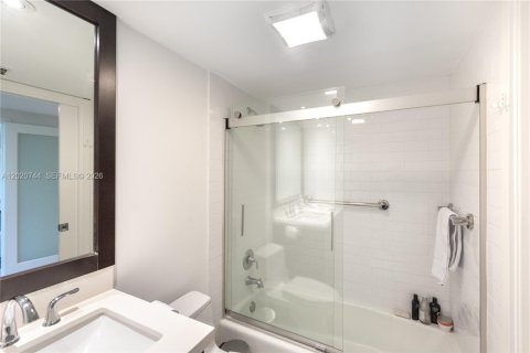 Copropriété à louer à Key Biscayne, Floride: 2 chambres, 143.63 m2 № 2186476 - photo 12