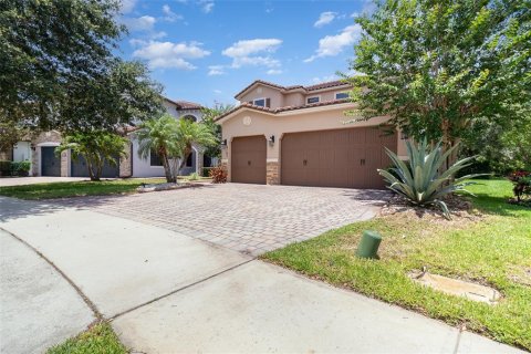House in Orlando, Florida 4 bedrooms, 237.09 sq.m. № 1795032 - photo 3