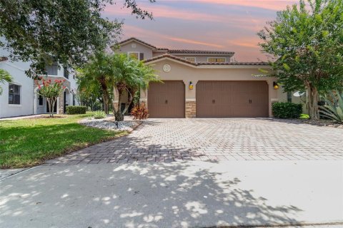 House in Orlando, Florida 4 bedrooms, 237.09 sq.m. № 1795032 - photo 1
