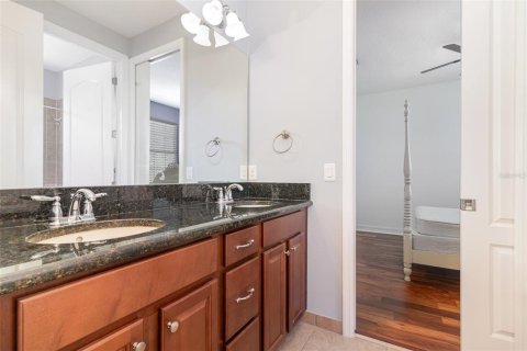 House in Orlando, Florida 4 bedrooms, 237.09 sq.m. № 1795032 - photo 22