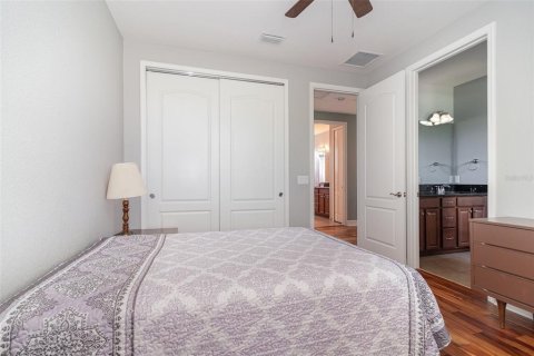 House in Orlando, Florida 4 bedrooms, 237.09 sq.m. № 1795032 - photo 19