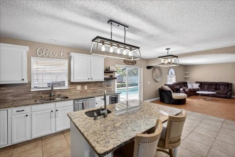 Casa en venta en Palm Coast, Florida, 6 dormitorios, 365.48 m2 № 2157417 - foto 23