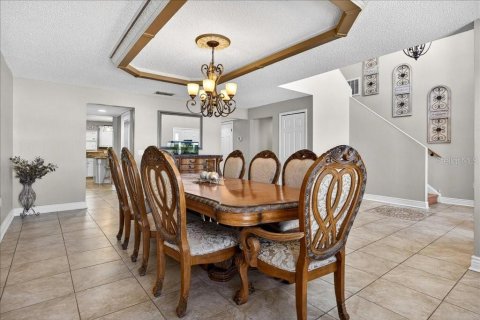 Casa en venta en Palm Coast, Florida, 6 dormitorios, 365.48 m2 № 2157417 - foto 4