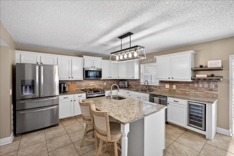 Casa en venta en Palm Coast, Florida, 6 dormitorios, 365.48 m2 № 2157417 - foto 2