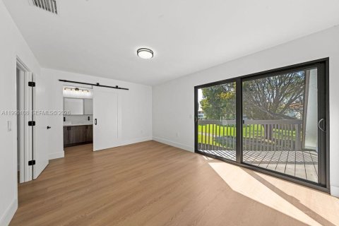 Купить виллу или дом в Майами, Флорида 3 спальни, 171.13м2, № 2051966 - фото 10