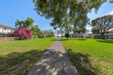 Купить виллу или дом в Майами, Флорида 3 спальни, 171.13м2, № 2051966 - фото 24