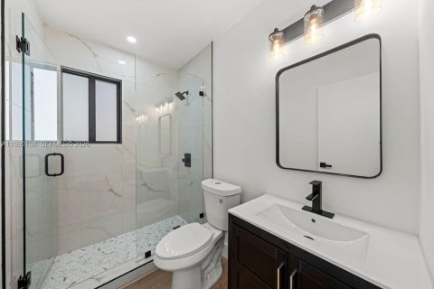 Купить виллу или дом в Майами, Флорида 3 спальни, 171.13м2, № 2051966 - фото 15