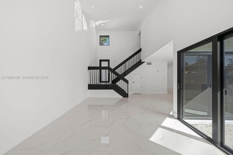 Купить виллу или дом в Майами, Флорида 3 спальни, 171.13м2, № 2051966 - фото 7