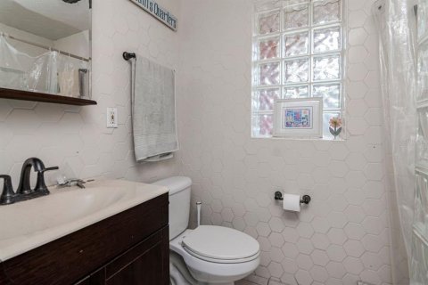 Villa ou maison à vendre à Seminole, Floride: 4 chambres, 266.44 m2 № 2092057 - photo 14