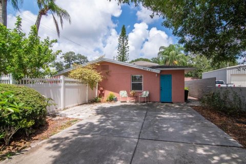 Villa ou maison à vendre à Seminole, Floride: 4 chambres, 266.44 m2 № 2092057 - photo 30