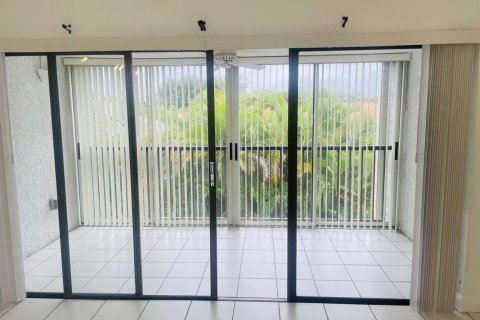 Copropriété à louer à Lake Worth, Floride: 3 chambres, 116.41 m2 № 2193596 - photo 23