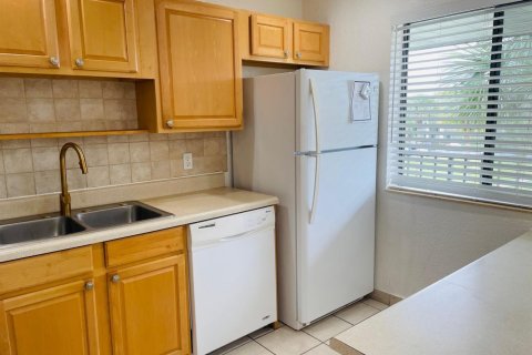 Copropriété à louer à Lake Worth, Floride: 3 chambres, 116.41 m2 № 2193596 - photo 8
