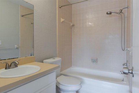 Adosado en alquiler en Seminole, Florida, 2 dormitorios, 94.3 m2 № 1909423 - foto 17