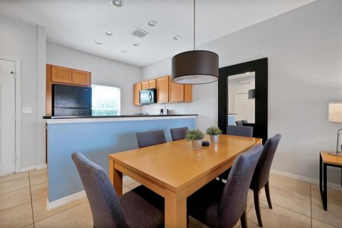 Touwnhouse à vendre à Kissimmee, Floride: 2 chambres, 107.86 m2 № 2212747 - photo 13