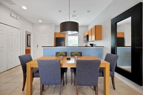 Touwnhouse à vendre à Kissimmee, Floride: 2 chambres, 107.86 m2 № 2212747 - photo 14
