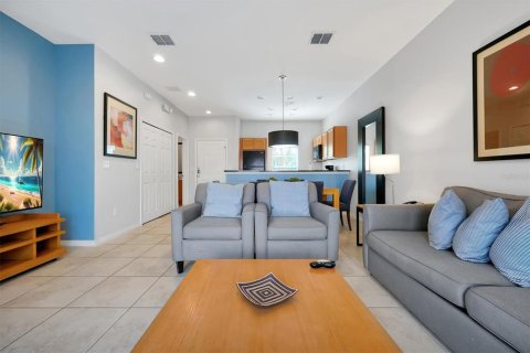 Touwnhouse à vendre à Kissimmee, Floride: 2 chambres, 107.86 m2 № 2212747 - photo 6