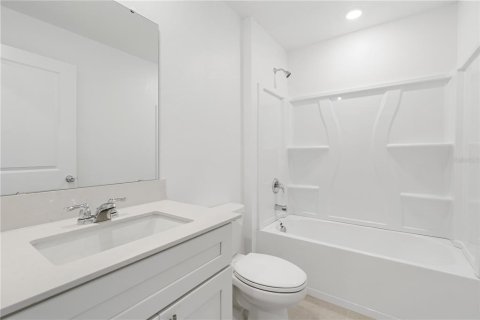 Casa en alquiler en Kissimmee, Florida, 4 dormitorios, 201.97 m2 № 2092581 - foto 5