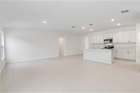 Casa en alquiler en Kissimmee, Florida, 4 dormitorios, 201.97 m2 № 2092581 - foto 16