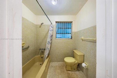 Купить виллу или дом в Майами, Флорида 4 спальни, 312.43м2, № 1978143 - фото 29