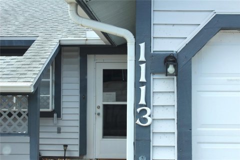 House in Tarpon Springs, Florida 2 bedrooms, 99.41 sq.m. № 2147509 - photo 3