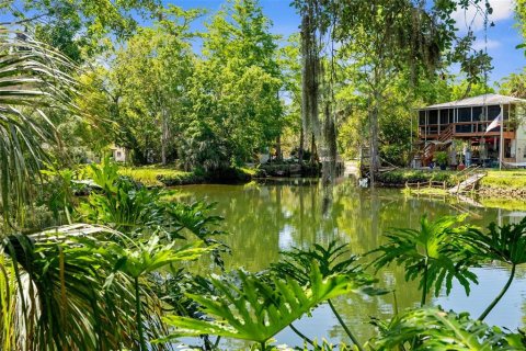 House in Weeki Wachee, Florida 2 bedrooms, 84.73 sq.m. № 1673220 - photo 3