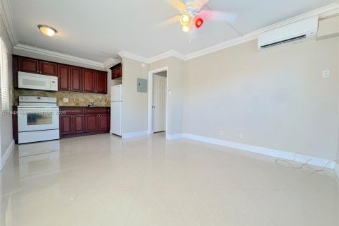 Квартира в Форт-Лодердейл, Флорида 1 спальня, 55.74м2 № 2004837