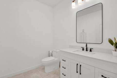 Купить виллу или дом в Киссимми, Флорида 11 комнат, 296.64м2, № 2215765 - фото 20