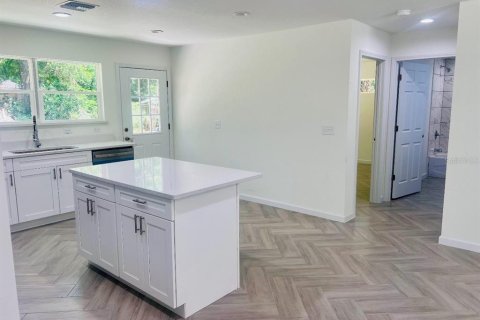 Casa en venta en Belleview, Florida, 2 dormitorios, 111.48 m2 № 1520428 - foto 9