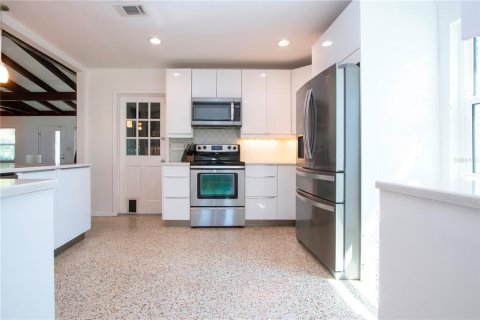 Villa ou maison à vendre à Sarasota, Floride: 3 chambres, 165.46 m2 № 1899251 - photo 30