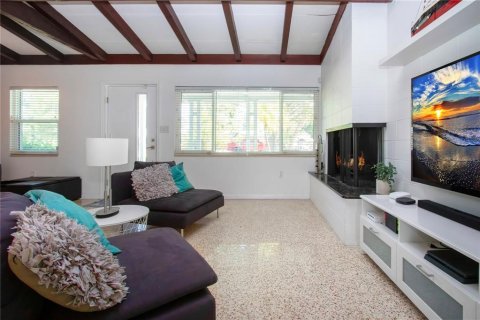 Villa ou maison à vendre à Sarasota, Floride: 3 chambres, 165.46 m2 № 1899251 - photo 9