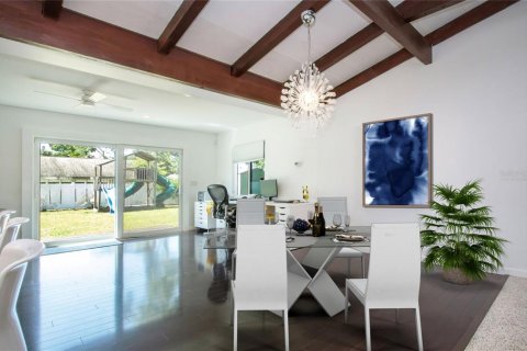 Villa ou maison à vendre à Sarasota, Floride: 3 chambres, 165.46 m2 № 1899251 - photo 24