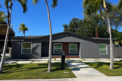Villa ou maison à Miami, Floride 3 chambres, 115.94 m2 № 2169214