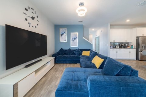 Villa ou maison à vendre à Orlando, Floride: 5 chambres, 245.08 m2 № 2351921 - photo 8