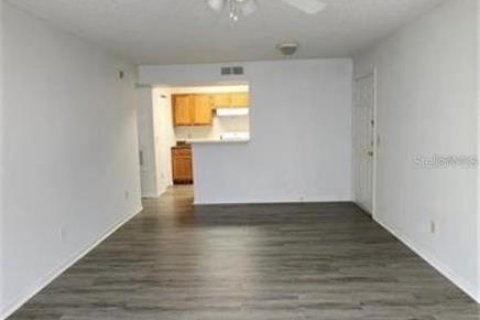 Condo in Orlando, Florida, 1 bedroom  № 1444915 - photo 6