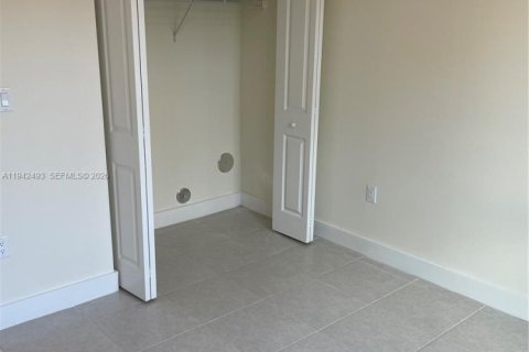 Copropriété à vendre à Doral, Floride: 3 chambres, 104.42 m2 № 1999207 - photo 20