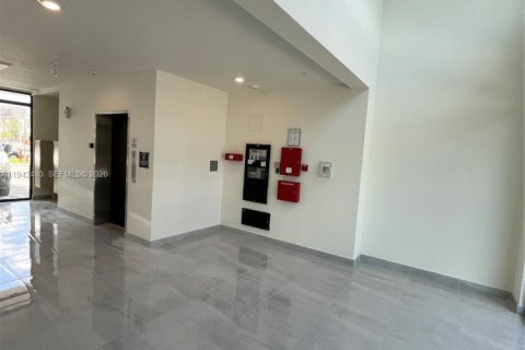 Copropriété à vendre à Doral, Floride: 3 chambres, 104.42 m2 № 1999207 - photo 7