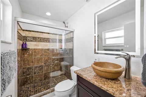 Купить виллу или дом в Пинеллас-Парк, Флорида 5 комнат, 116.78м2, № 2434535 - фото 28