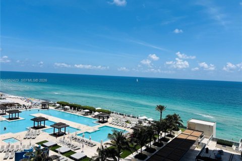 Купить кондоминиум в Халландейл-Бич, Флорида 3 спальни, 145.95м2, № 2008096 - фото 2